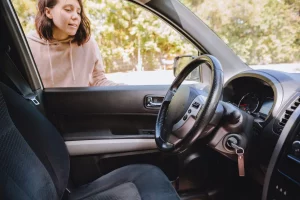 Locked Keys in the Car: Learn - Here's Our Guide to What You Can Do